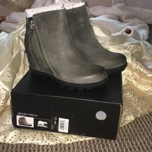 Sorel Joan of Arctic Wedge II Zip